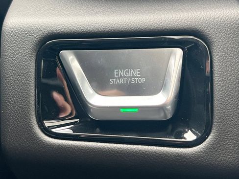 New 2026 GMC Yukon XL AT4 AWD/4WD image 20
