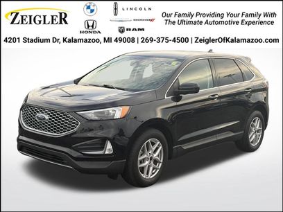 Used 2024 Ford Edge SEL w/ Convenience Package