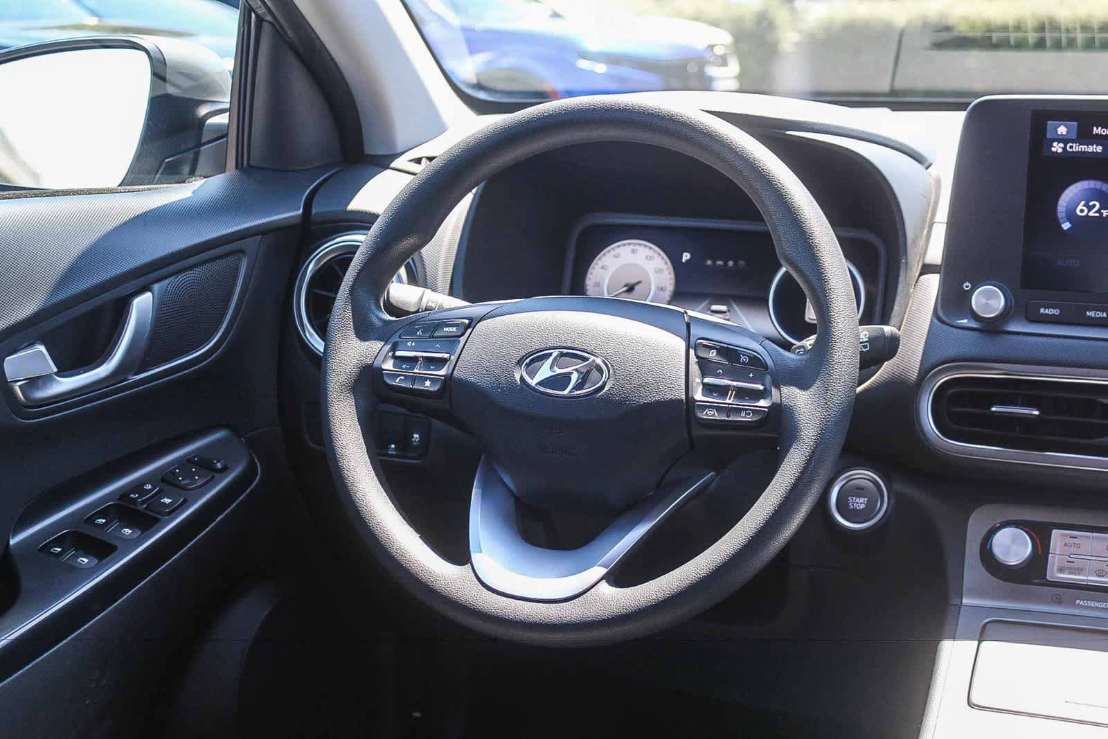 Certified 2023 Hyundai Kona SE FWD image 19