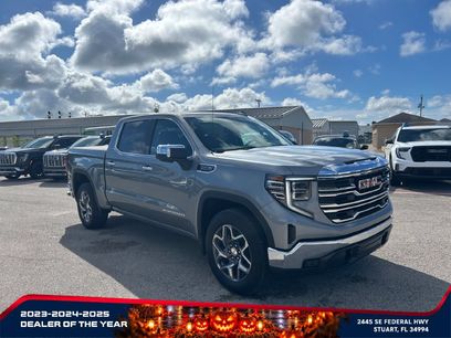 New 2026 GMC Sierra 1500 SLT w/ SLT Convenience Package