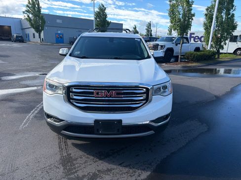Used 2017 GMC Acadia SLE w/ Driver Alert Package I AWD/4WD image 2