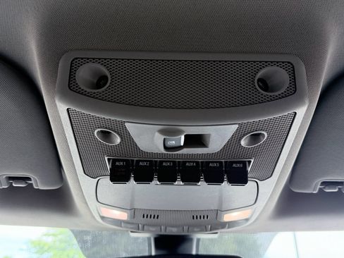Used 2018 Ford F450 Lariat w/ Lariat Ultimate Package AWD/4WD image 18