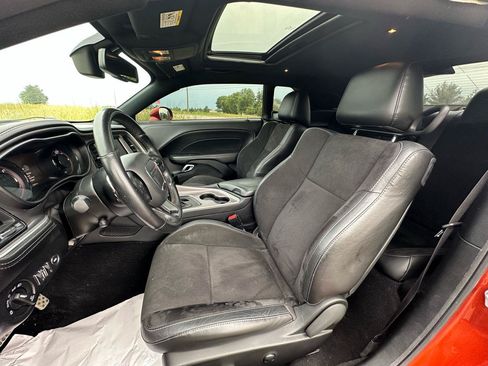 Used 2022 Dodge Challenger R/T w/ Plus Package RWD image 34