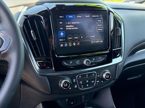 Certified 2023 Chevrolet Traverse LT FWD image 20
