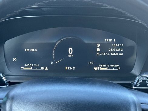 Used 2022 Lincoln Corsair Reserve w/ Equipment Group 201A image 24