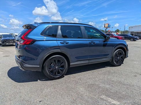 Used 2026 Honda CR-V Sport Touring image 4
