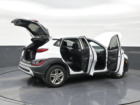 Used 2023 Hyundai Kona SE FWD image 27