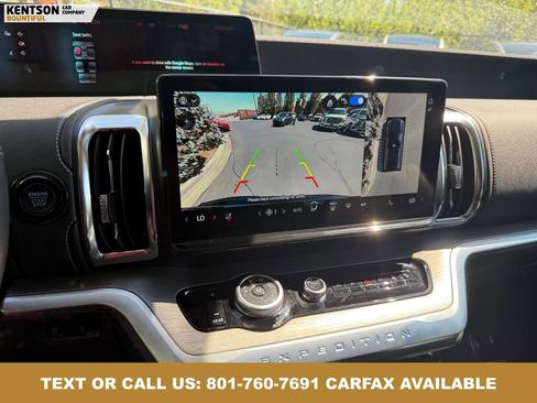 Used 2025 Ford Expedition Platinum AWD/4WD image 21