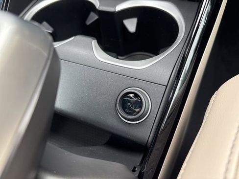 New 2025 BMW X1 xDrive28i w/ Technology Package image 28