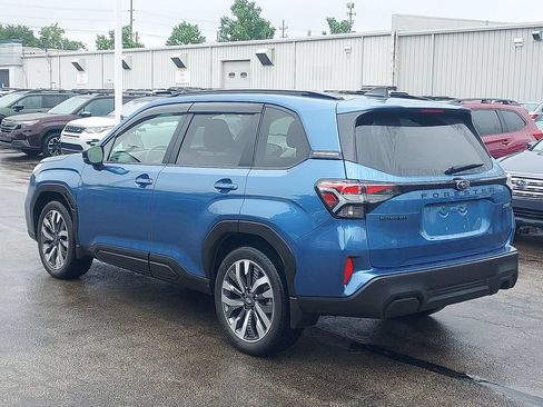 Certified 2025 Subaru Forester Touring AWD/4WD image 7