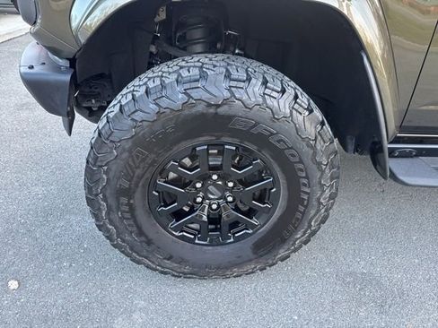 Used 2024 Ford Bronco Raptor w/ Interior Carbon Fiber Pack 6 image 13