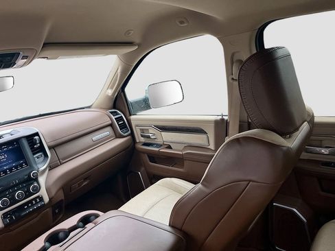 Used 2021 RAM 3500 Laramie image 20