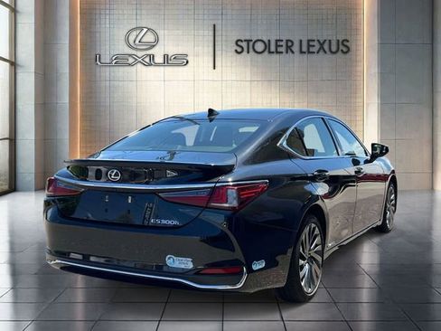 Used 2019 Lexus ES 300h FWD image 5