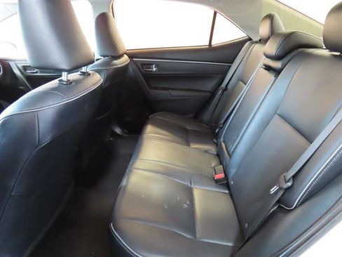 Used 2015 Toyota Corolla LE Premium image 28