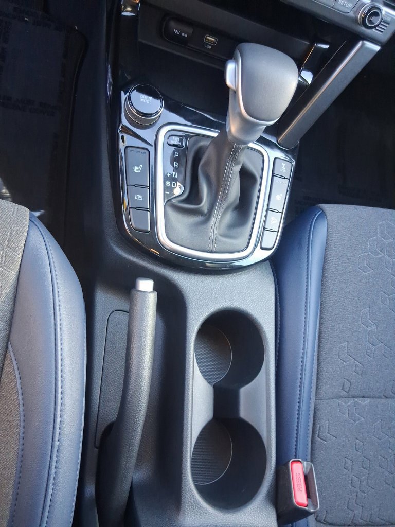 Used 2025 Kia Seltos S AWD/4WD image 14