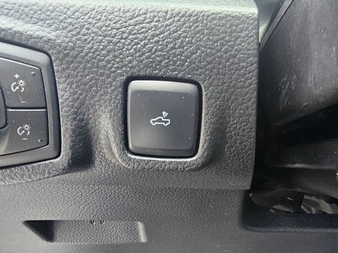 Used 2023 Ford Ranger XLT w/ Equipment Group 301A Mid AWD/4WD image 23