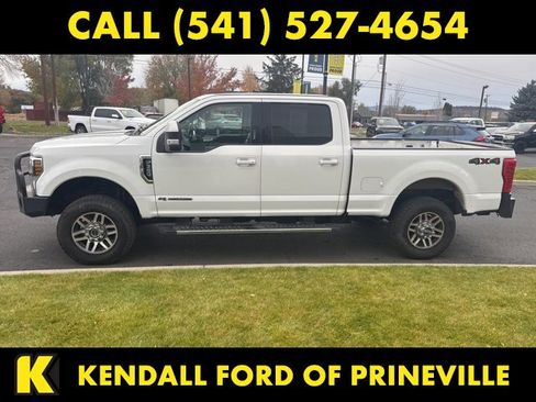 Used 2018 Ford F350 Lariat w/ Camper Package image 6