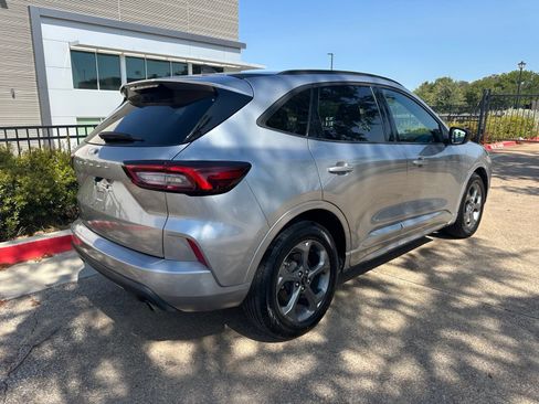 Used 2024 Ford Escape ST-Line FWD image 7