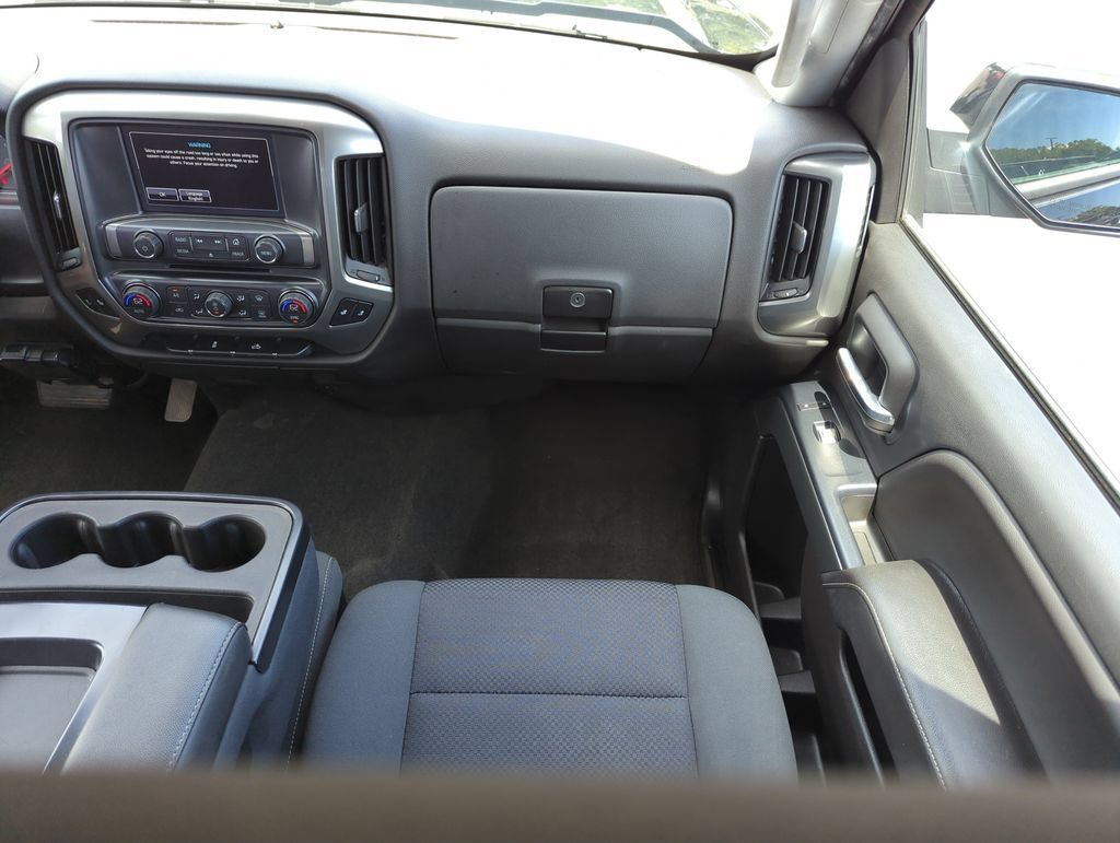 Used 2018 Chevrolet Silverado 1500 LT w/ All Star Edition AWD/4WD image 16