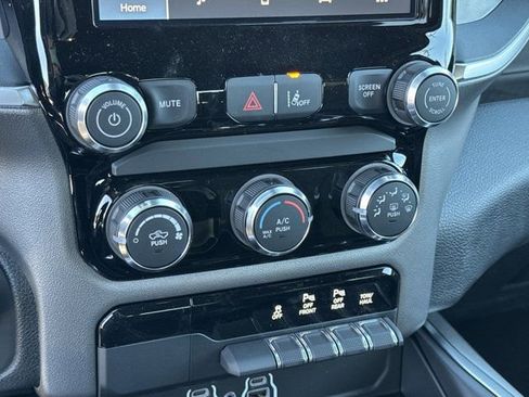 New 2026 RAM 1500 Express image 33