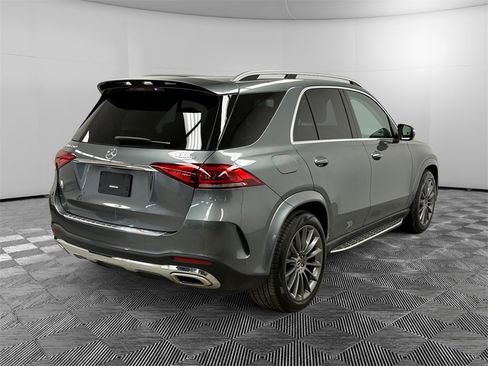 Used 2021 Mercedes-Benz GLE 450 4MATIC image 5