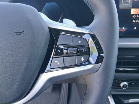 Used 2025 BMW 230i 230i w/ Convenience Package image 22