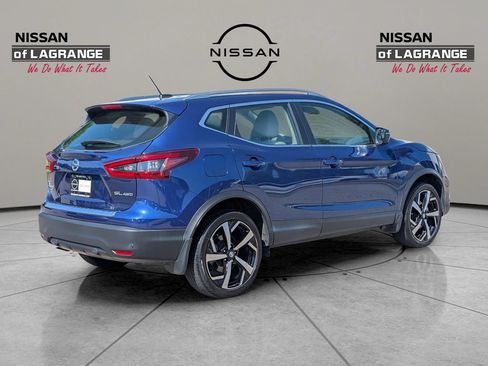 Used 2022 Nissan Rogue Sport SL AWD/4WD image 5