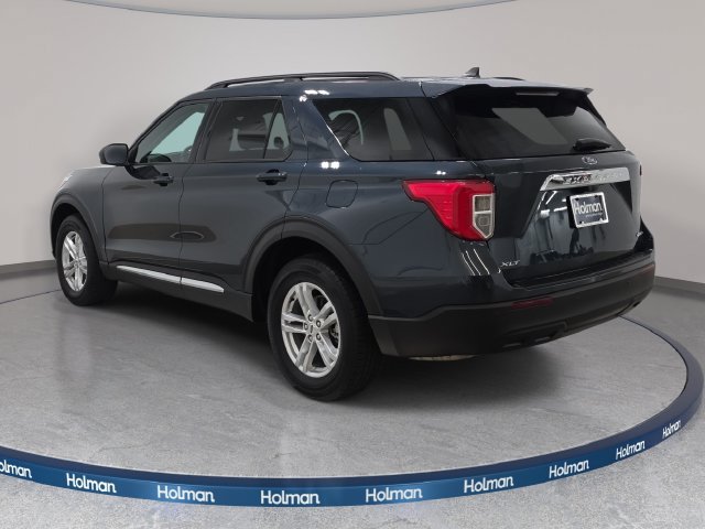 Used 2023 Ford Explorer XLT AWD/4WD image 8