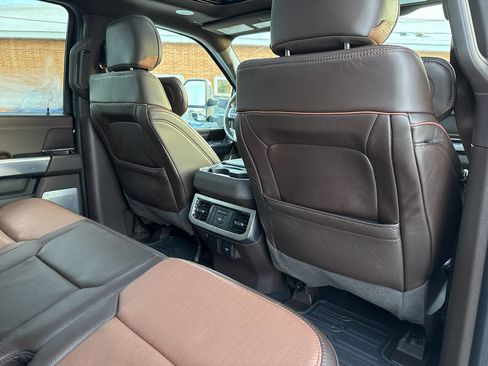 Used 2024 Ford F350 King Ranch w/ Chrome Package image 21