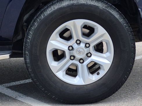 Used 2019 Toyota 4Runner SR5 RWD image 23