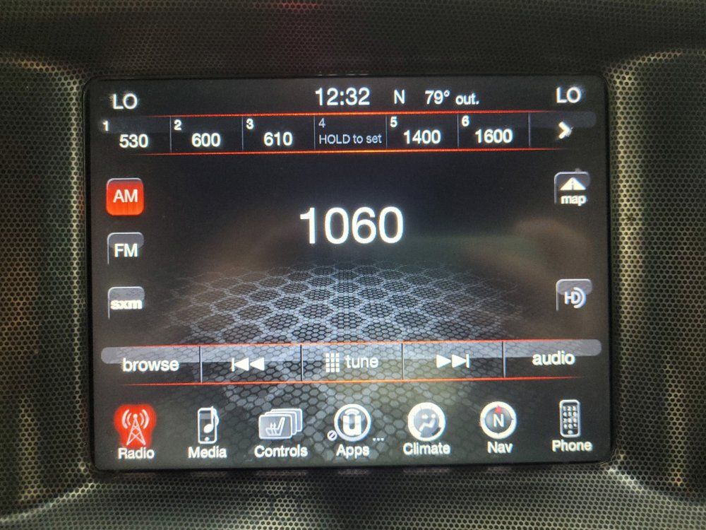Used 2015 Dodge Charger SXT w/ AWD Plus Group image 25