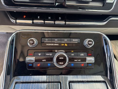 Used 2018 Lincoln Navigator Black Label w/ Cargo Package image 27