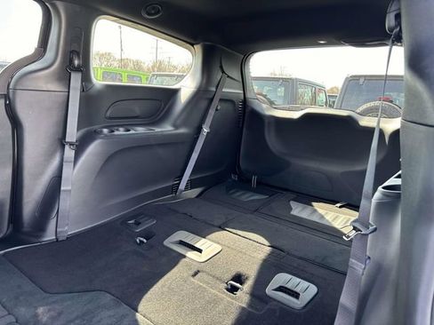 New 2026 Chrysler Pacifica Select FWD image 8