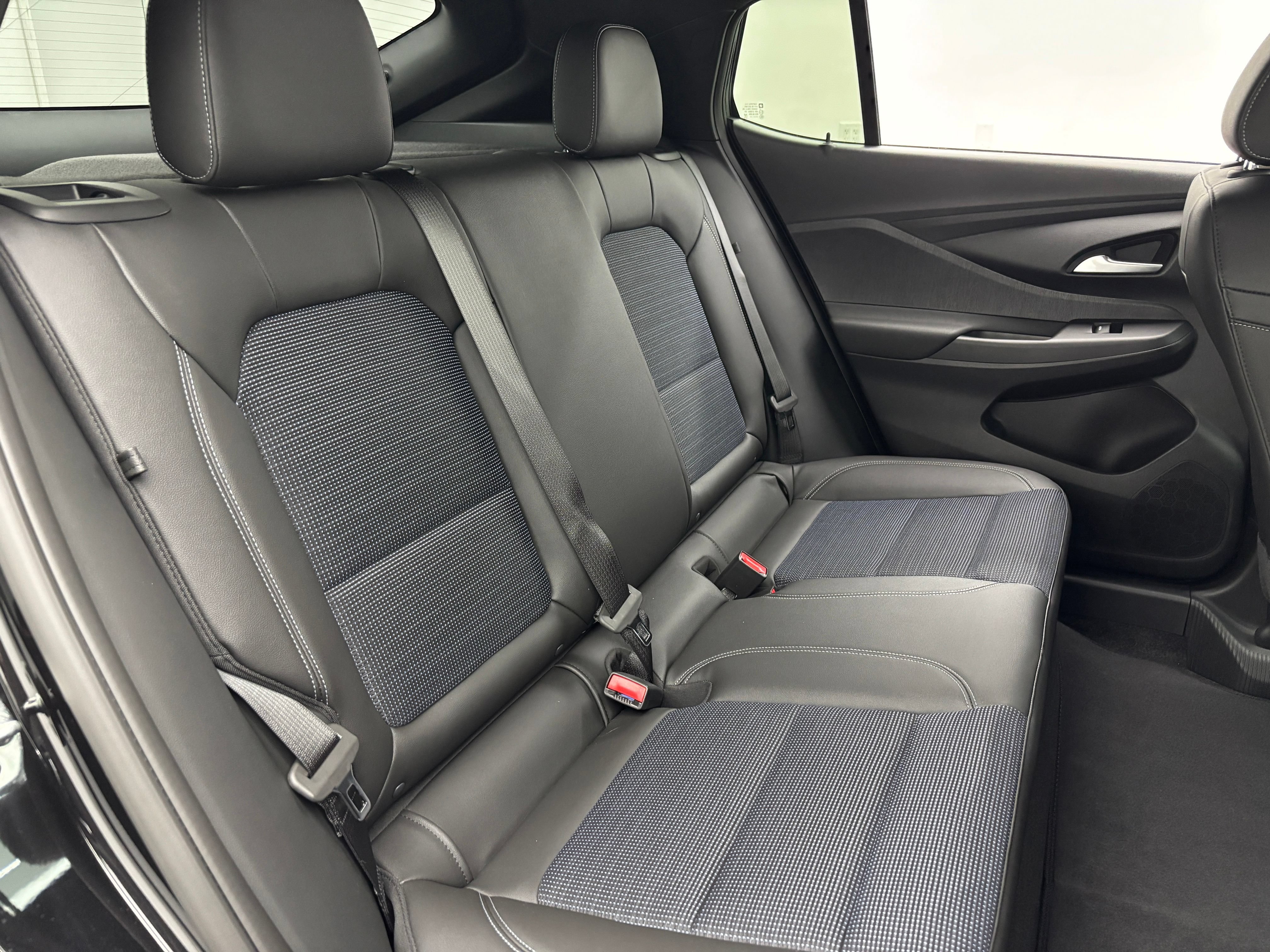 New 2026 Buick Envista Sport Touring w/ Convenience I Package FWD image 34