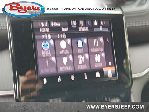 New 2025 Jeep Grand Cherokee Altitude image 24