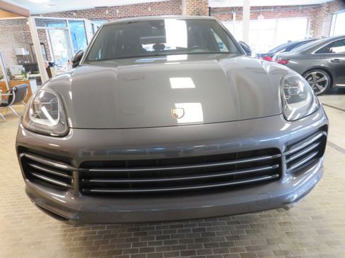 Used 2019 Porsche Cayenne image 55