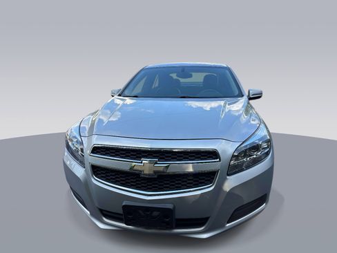 Used 2013 Chevrolet Malibu LT FWD image 7