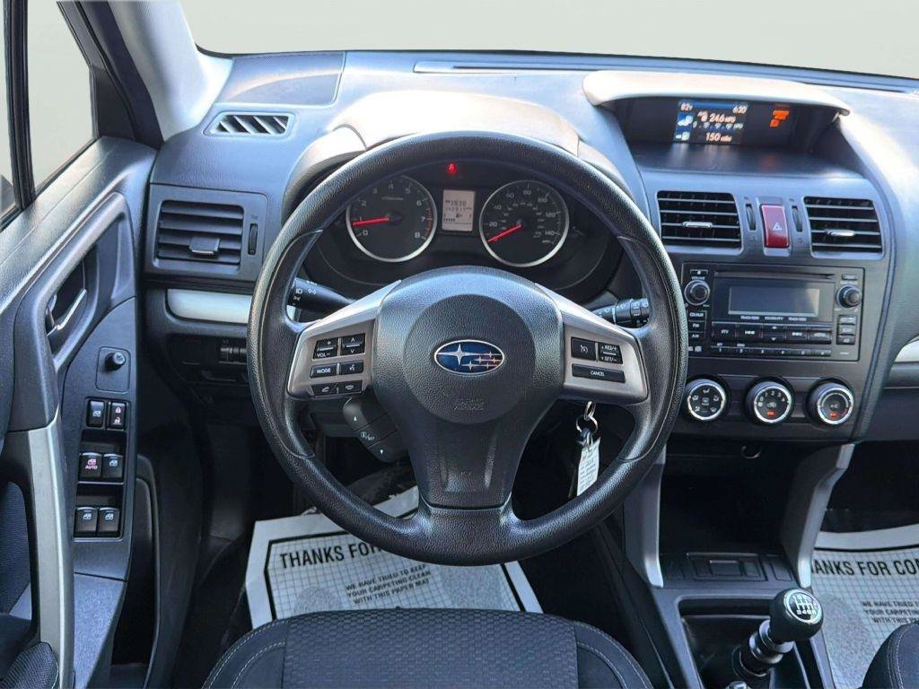 Used 2015 Subaru Forester 2.5i AWD/4WD image 21
