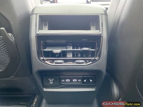 New 2026 Jeep Grand Cherokee Limited w/ Limited Altitude Package AWD/4WD image 23