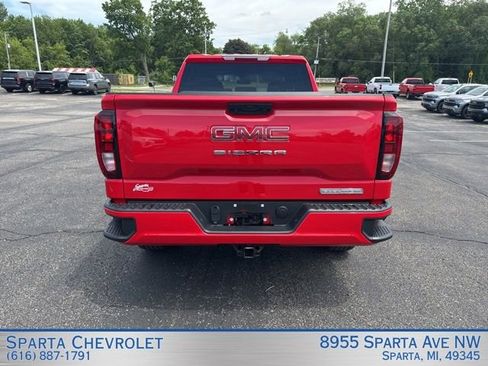 Used 2023 GMC Sierra 1500 Elevation AWD/4WD image 4