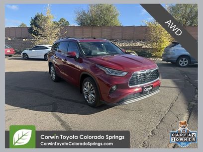 Used 2025 Toyota Highlander Platinum
