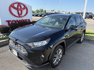 Used 2020 Toyota RAV4 Limited AWD/4WD video 1