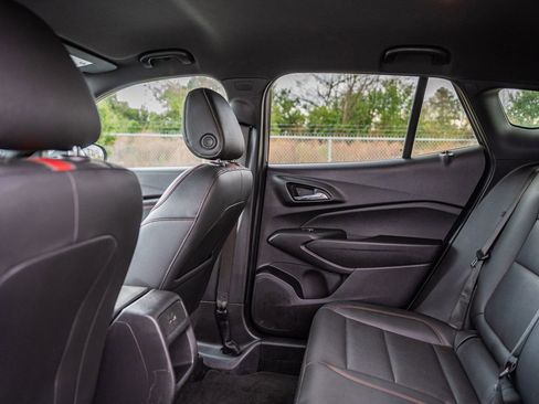 Used 2024 Chevrolet Trax RS w/ Driver Confidence Package image 18