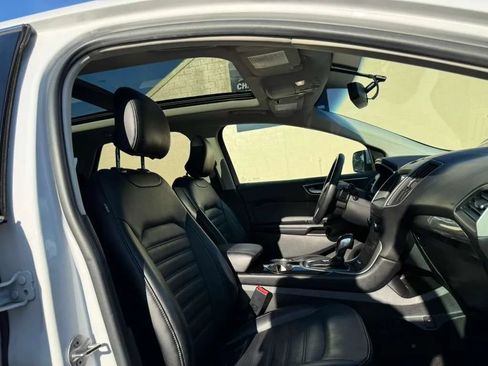 Used 2016 Ford Edge SEL w/ Equipment Group 201A AWD/4WD image 20