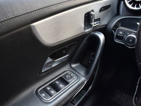 Used 2019 Mercedes-Benz A 220 image 32