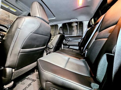 Used 2022 Honda Ridgeline RTL-E image 11