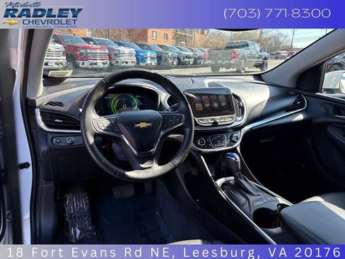 Used 2018 Chevrolet Volt Premier w/ Driver Confidence Package image 14