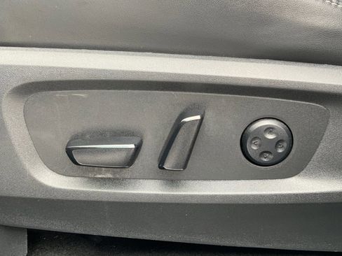 Used 2024 INFINITI QX60 Luxe image 17