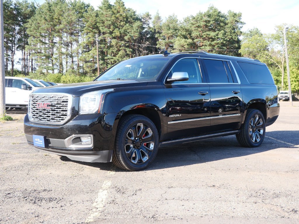 Used 2018 GMC Yukon XL Denali w/ Denali Ultimate Package AWD/4WD image 2