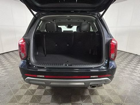 Used 2025 Hyundai Palisade SEL FWD image 27